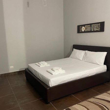 La Casa Di Bea Apartment Lecce Ngoại thất bức ảnh